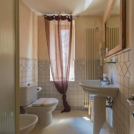 Ξενοδοχείο Hotiday Vezzano Ligure