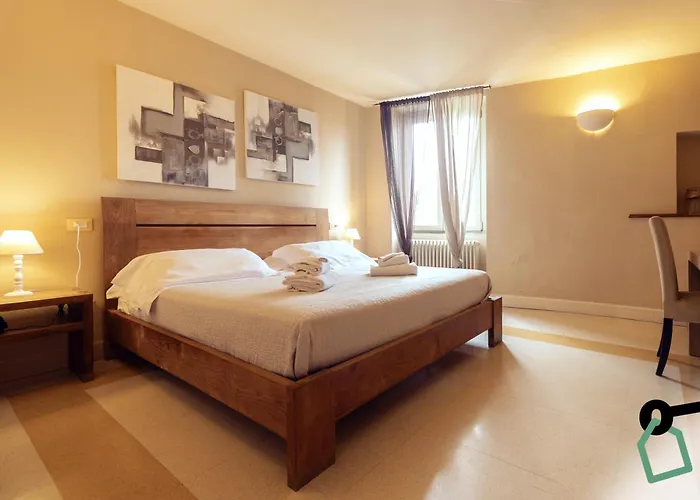 Hotiday Vezzano Ligure La Spezia